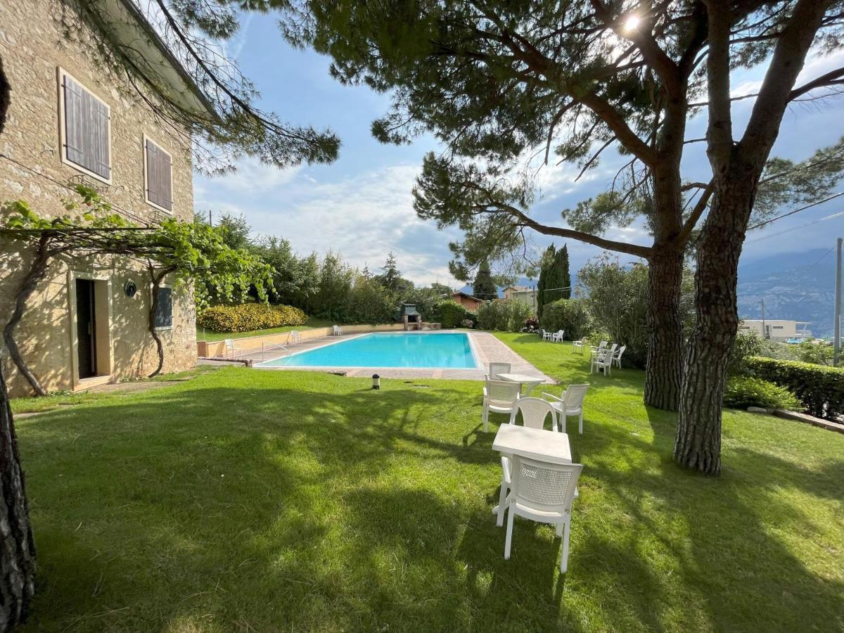 Apartment Claudia Malcesine Exterior photo